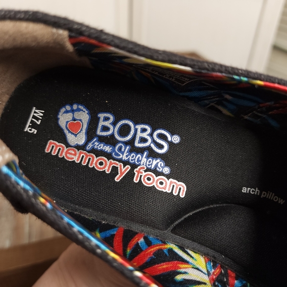 Bobs From Skechers Woman’s Black Espadrille. Size 8 1/2 - Picture 8 of 13